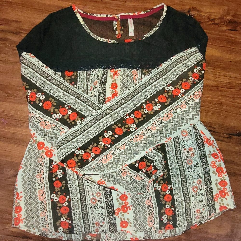 Xhilaration long sleeved blouse, lace, fall color
